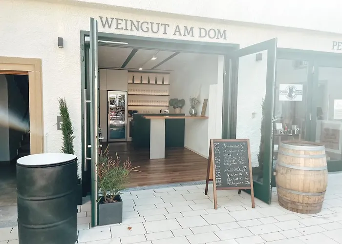 In Den Elefantenhoefen *